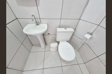 Casa à venda com 126m², 4 quartos e 1 vagaBanheiro 4