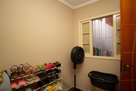 Casa à venda com 179m², 4 quartos e 3 vagas Casa à venda com 179m², 4 quartos e 3 vagasQuarto 3