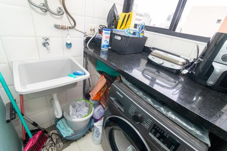 Apartamento à venda com 59m², 2 quartos e 2 vagas Apartamento à venda com 59m², 2 quartos e 2 vagasÁrea de Serviço