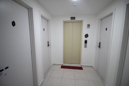Apartamento à venda com 55m², 2 quartos e 1 vagaÁrea comum