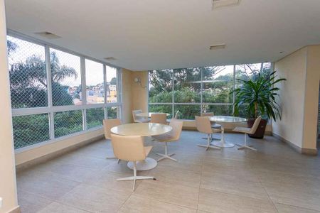 Apartamento à venda com 113m², 3 quartos e 2 vagas Apartamento à venda com 113m², 3 quartos e 2 vagasÁrea comum - Salão de festas