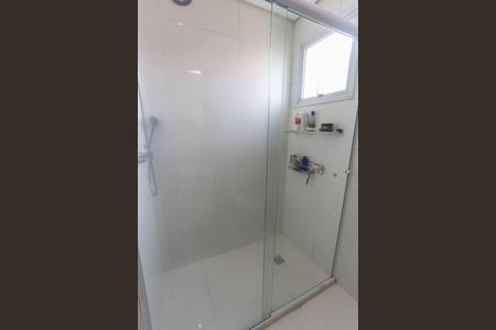 Apartamento à venda com 113m², 3 quartos e 2 vagas Apartamento à venda com 113m², 3 quartos e 2 vagasBanheiro da suíte