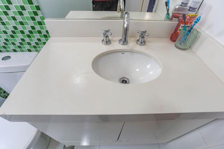 Apartamento à venda com 113m², 3 quartos e 2 vagas Apartamento à venda com 113m², 3 quartos e 2 vagasBanheiro social