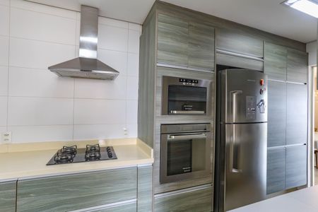 Apartamento à venda com 113m², 3 quartos e 2 vagas Apartamento à venda com 113m², 3 quartos e 2 vagasCozinha