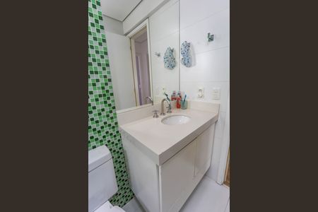 Apartamento à venda com 113m², 3 quartos e 2 vagas Apartamento à venda com 113m², 3 quartos e 2 vagasBanheiro social