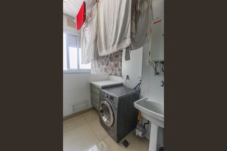 Apartamento à venda com 113m², 3 quartos e 2 vagas Apartamento à venda com 113m², 3 quartos e 2 vagasÁrea de serviço