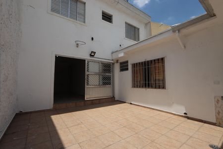 Casa para alugar com 350m², 3 quartos e 2 vagasQuintal
