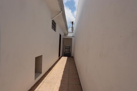 Casa para alugar com 350m², 3 quartos e 2 vagasCorredor Lateral