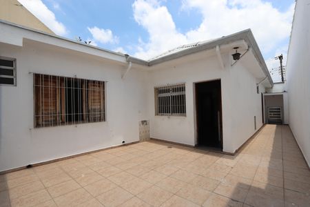 Casa para alugar com 350m², 3 quartos e 2 vagasQuintal