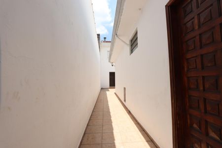 Casa para alugar com 350m², 3 quartos e 2 vagasCorredor Lateral
