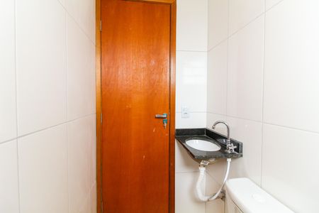 Apartamento para alugar com 32m², 2 quartos e sem vagaBanheiro