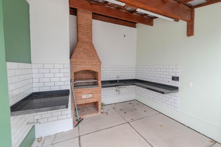 Apartamento à venda com 42m², 1 quarto e sem vagaÁrea comum - Churrasqueira