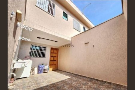 Casa à venda com 95m², 2 quartos e 1 vagaÁrea de Serviço