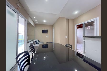 Apartamento à venda com 62m², 3 quartos e 1 vaga Apartamento à venda com 62m², 3 quartos e 1 vagaÁrea comum - Salão de festas