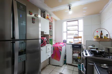 Apartamento à venda com 40m², 2 quartos e sem vagaCozinha e Área de Serviço
