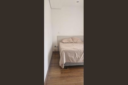 Casa de condomínio para alugar com 300m², 3 quartos e 4 vagasQuarto