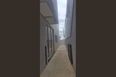 Casa de condomínio para alugar com 300m², 3 quartos e 4 vagasÁrea Externa