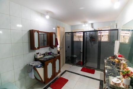 Casa para alugar com 800m², 3 quartos e 4 vagas Casa para alugar com 800m², 3 quartos e 4 vagasBanheiro da Suíte