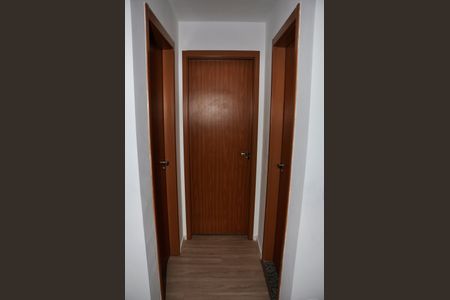 Apartamento à venda com 44m², 2 quartos e 1 vaga Apartamento à venda com 44m², 2 quartos e 1 vagaDetalhe - Corredor Quartos