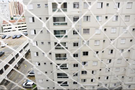 Apartamento à venda com 44m², 2 quartos e 1 vaga Apartamento à venda com 44m², 2 quartos e 1 vagaDetalhe - Vista da Área de Serviço