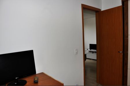 Apartamento à venda com 44m², 2 quartos e 1 vaga Apartamento à venda com 44m², 2 quartos e 1 vagaDetalhe - Quarto 01