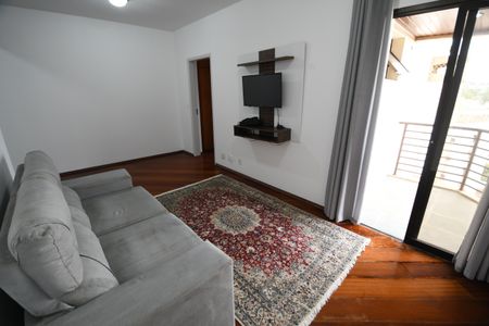 Sala de apartamento para alugar com 1 quarto, 55m² em Cambuí, Campinas