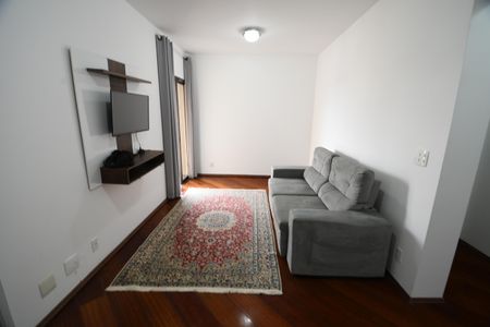 Sala de apartamento para alugar com 1 quarto, 55m² em Cambuí, Campinas
