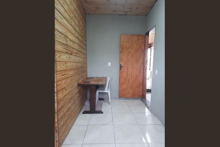 Sala de casa para alugar com 1 quarto, 40m² em Sarandi, Porto Alegre