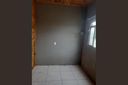 Quarto de casa para alugar com 1 quarto, 40m² em Sarandi, Porto Alegre