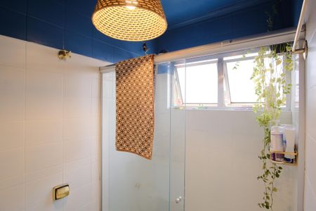 Casa à venda com 220m², 3 quartos e 2 vagasBanheiro da Suíte