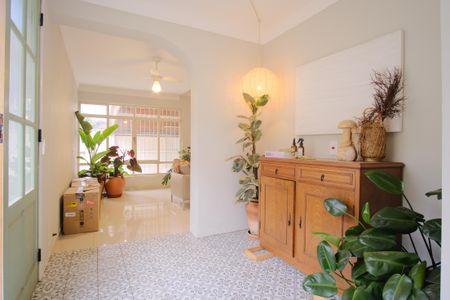 Casa à venda com 220m², 3 quartos e 2 vagasHall de entrada