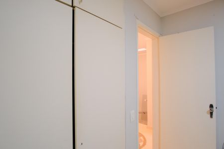 Casa à venda com 220m², 3 quartos e 2 vagasQuarto 2