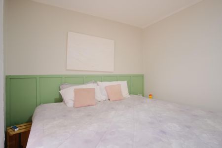 Casa à venda com 220m², 3 quartos e 2 vagasSuíte