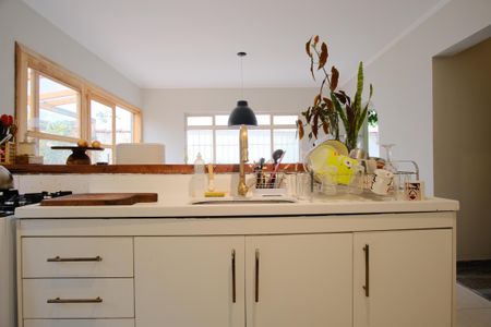 Casa à venda com 220m², 3 quartos e 2 vagasCozinha