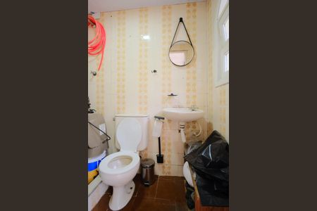 Casa à venda com 220m², 3 quartos e 2 vagasBanheiro de serviço