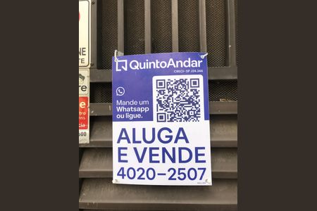 Casa à venda com 185m², 3 quartos e 2 vagas Casa à venda com 185m², 3 quartos e 2 vagasPlaca