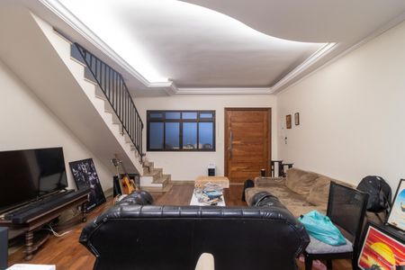 Casa à venda com 185m², 3 quartos e 2 vagas Casa à venda com 185m², 3 quartos e 2 vagasSala