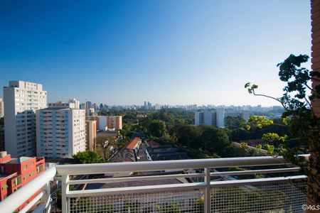 Apartamento à venda com 68m², 2 quartos e 2 vagasVista