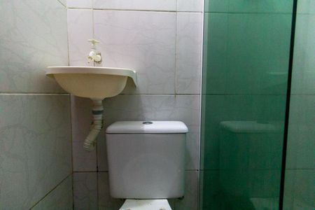 Casa para alugar com 70m², 2 quartos e sem vaga Casa para alugar com 70m², 2 quartos e sem vagaBanheiro 2