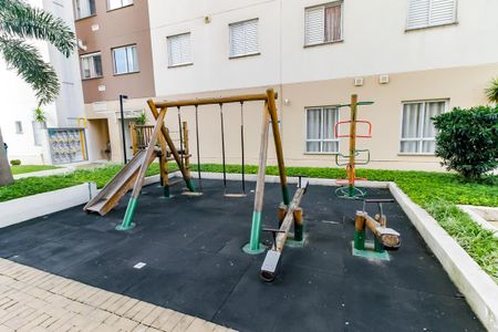 Apartamento para alugar com 45m², 2 quartos e 1 vaga Apartamento para alugar com 45m², 2 quartos e 1 vagaÁrea comum - Playground
