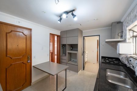 Apartamento para alugar com 105m², 4 quartos e 2 vagasCozinha