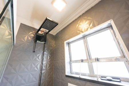 Apartamento para alugar com 105m², 4 quartos e 2 vagasBanheiro das Semi Suítes 1 e 2