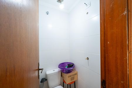 Apartamento para alugar com 105m², 4 quartos e 2 vagasBanheiro de Serviço