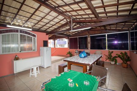 Casa à venda com 252m², 3 quartos e 4 vagasÁrea gourmet