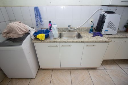 Casa à venda com 252m², 3 quartos e 4 vagasÁrea de Serviço