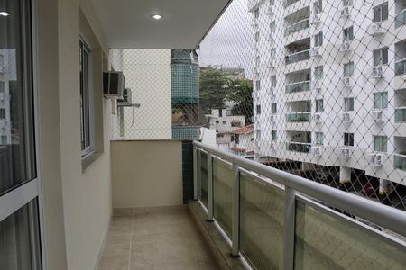 Apartamento à venda com 86m², 3 quartos e 1 vagaVaranda