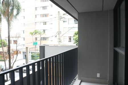 Studio para alugar com 29m², 1 quarto e sem vagaVaranda