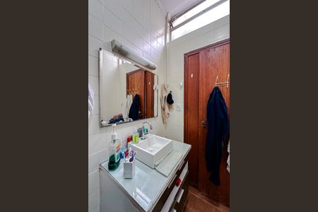 Casa à venda com 180m², 3 quartos e 1 vaga Casa à venda com 180m², 3 quartos e 1 vagaBanheiro