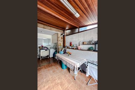 Casa à venda com 180m², 3 quartos e 1 vaga Casa à venda com 180m², 3 quartos e 1 vagaÁrea de Serviço