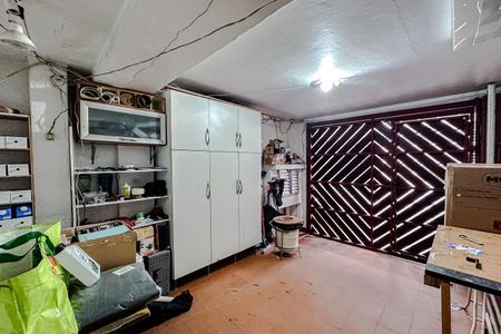 Casa à venda com 180m², 3 quartos e 1 vaga Casa à venda com 180m², 3 quartos e 1 vagaGaragem